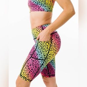 Zyia Rainbow Leopard Light n Tight Pocket Hustle Shorts 9"